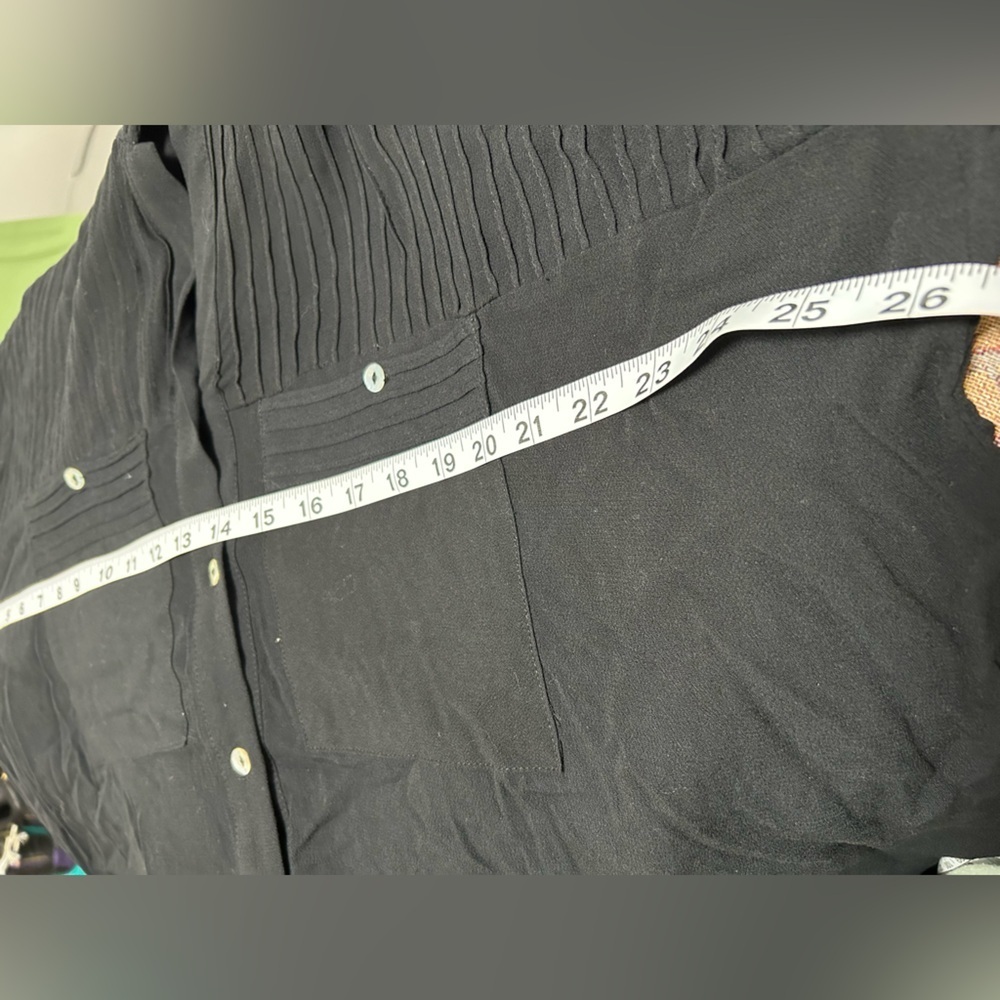 VICI Classic Black Button-Down Shirt - Picture 4 of 5